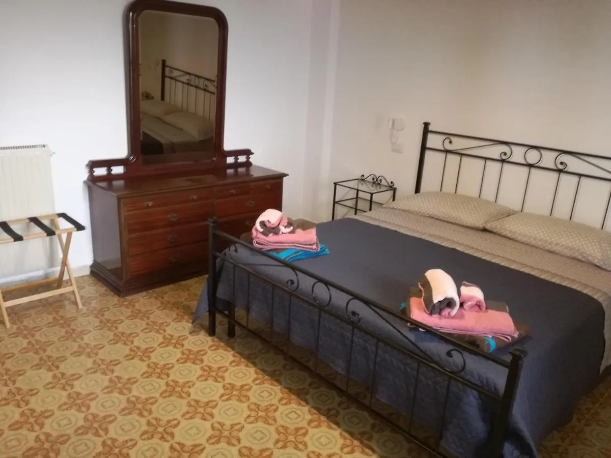 Villa Mariella 陶尔米纳